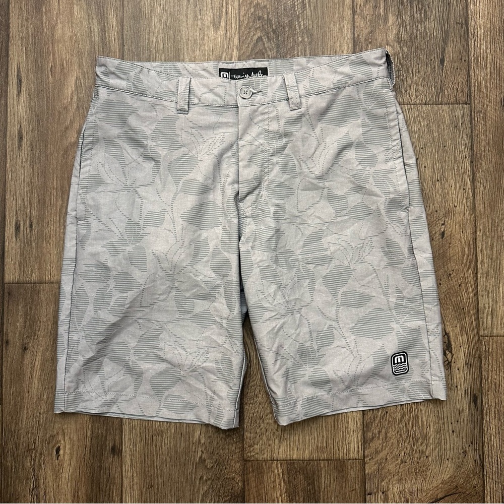 Travis Mathew Gray Floral Stretch Chino Golf Shorts Men’s Size 32